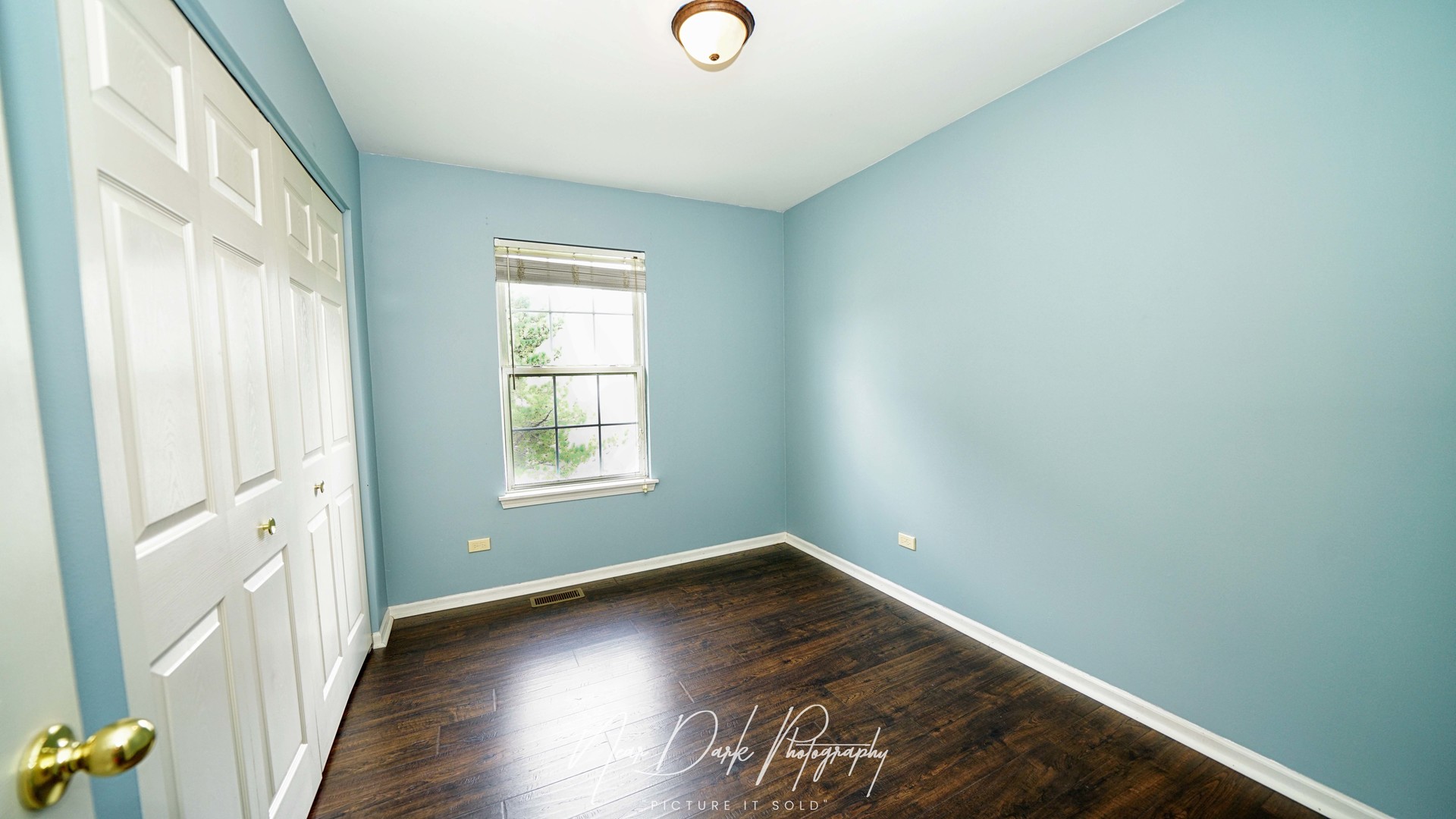 1203 N NATURE Court