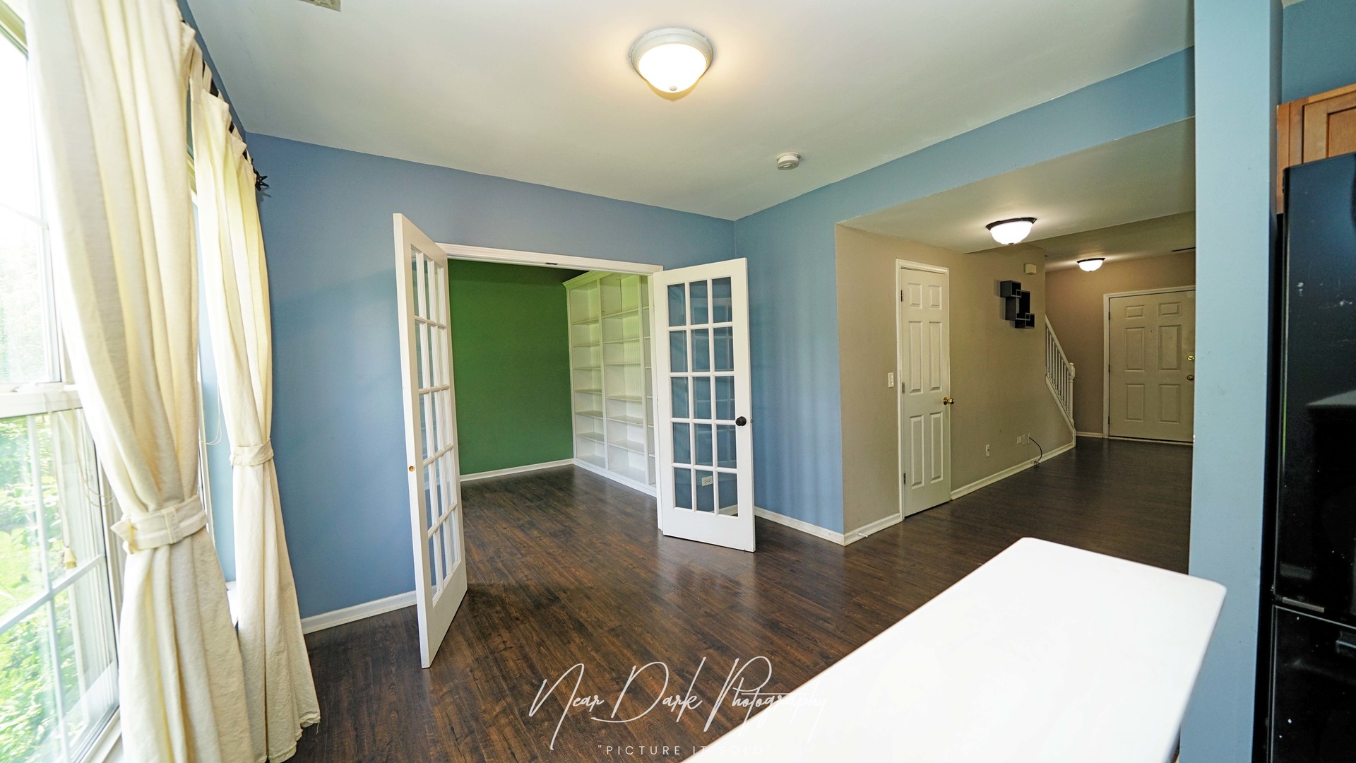 1203 N NATURE Court