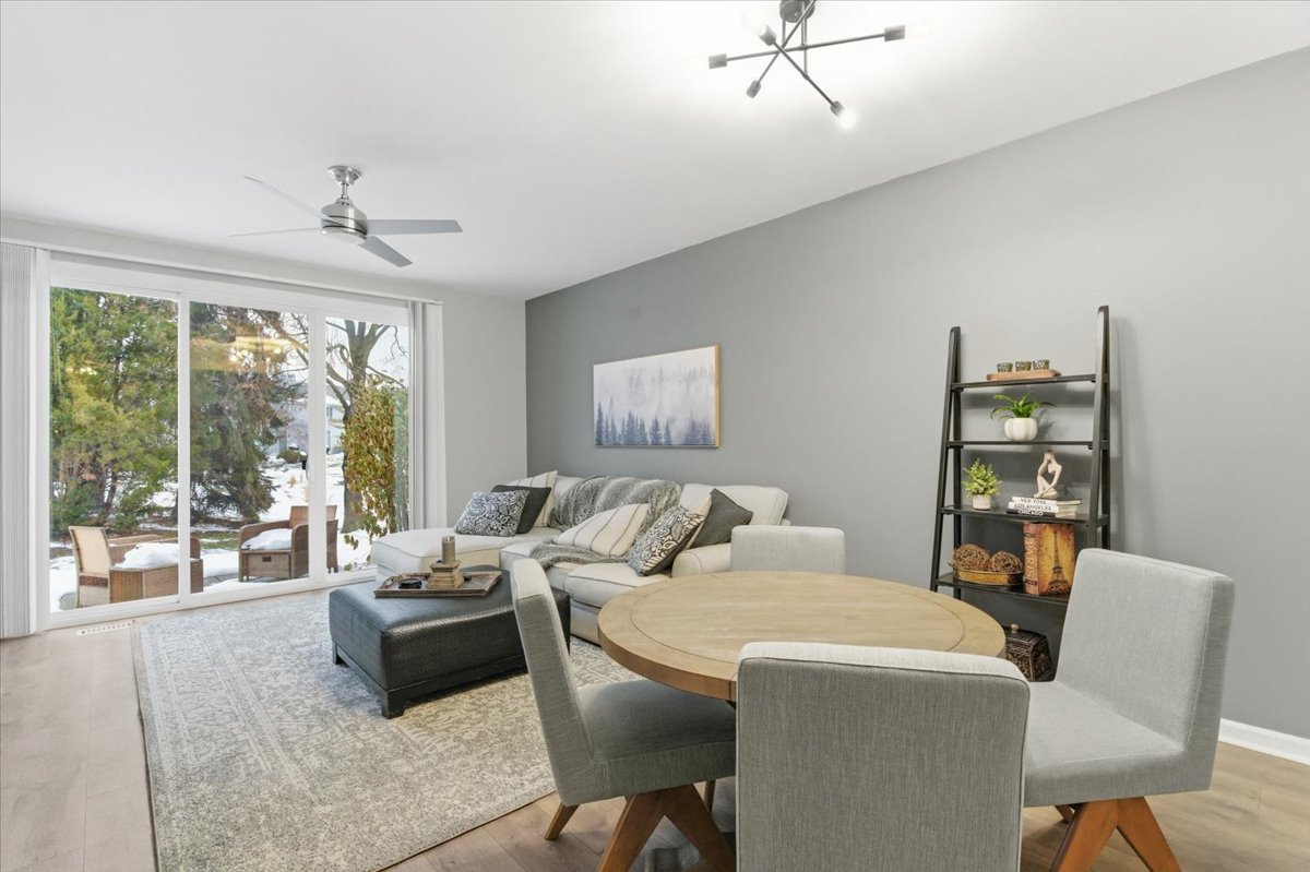 1389 S Candlestick Way