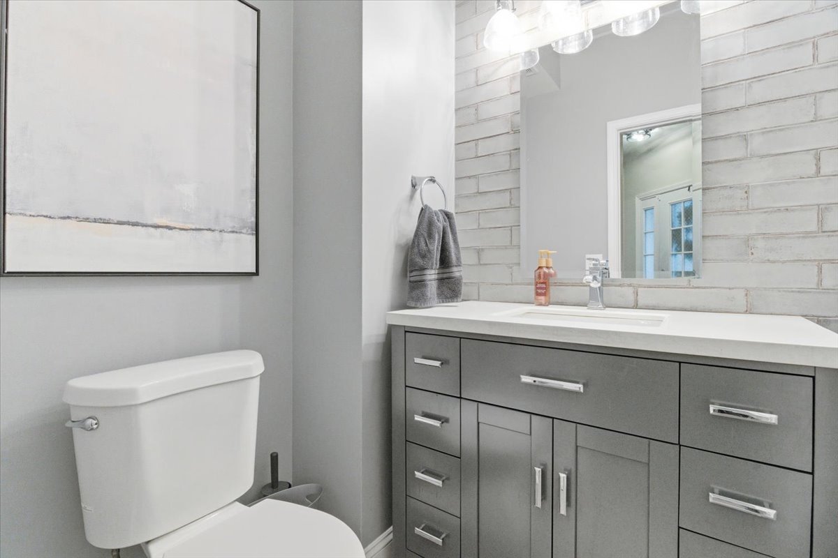 1389 S Candlestick Way