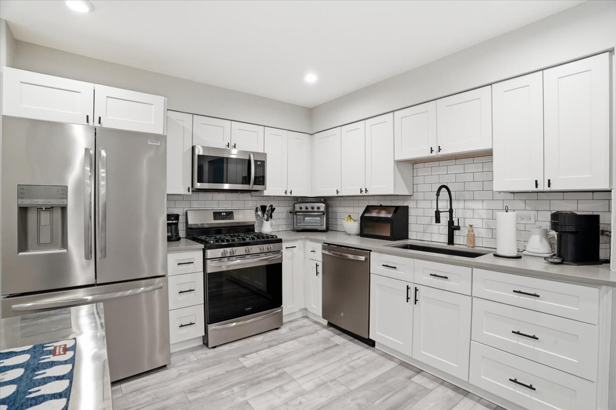 7 Adams Court Unit: A