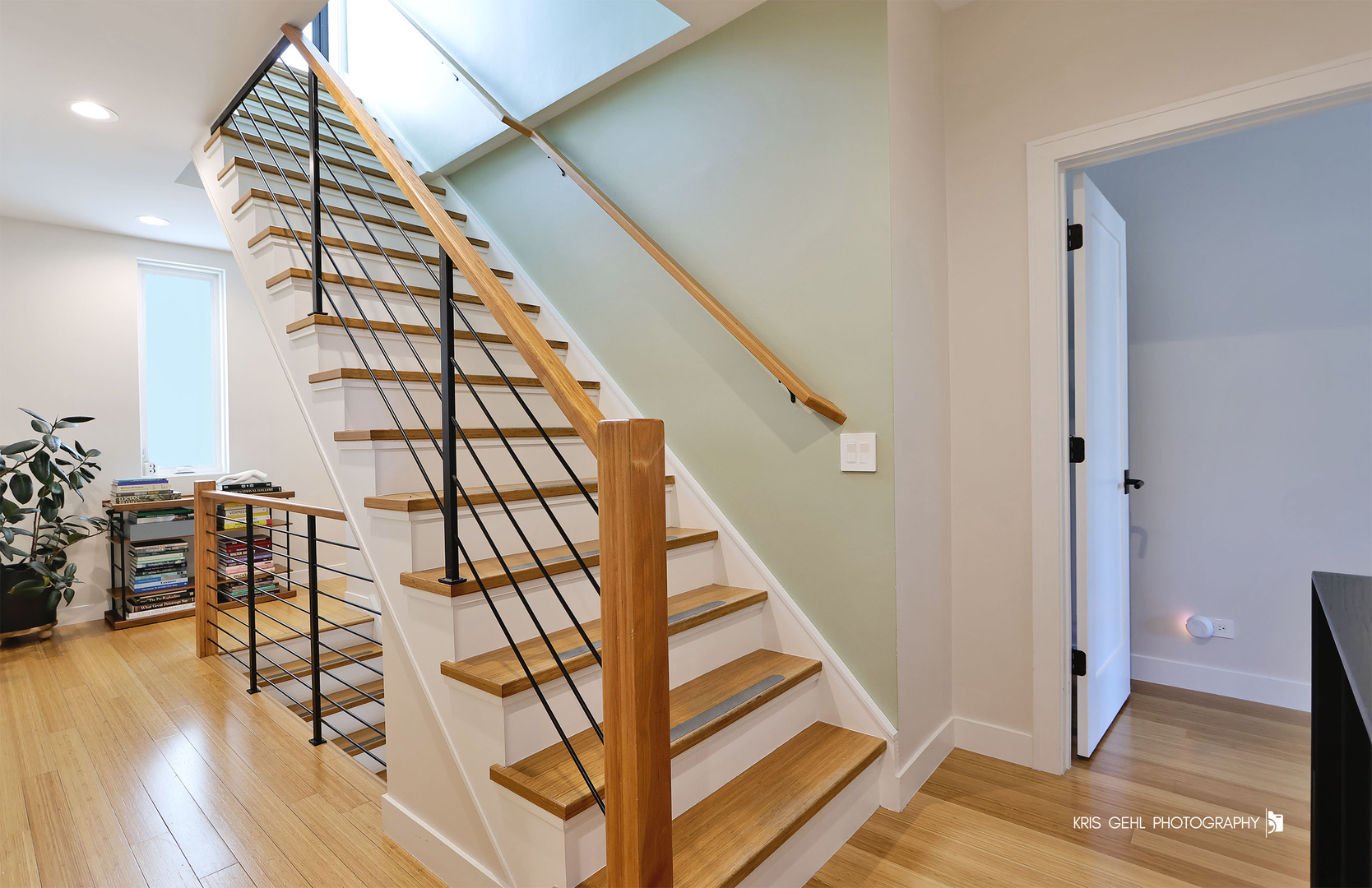 1555 N Talman Avenue Unit: 3D