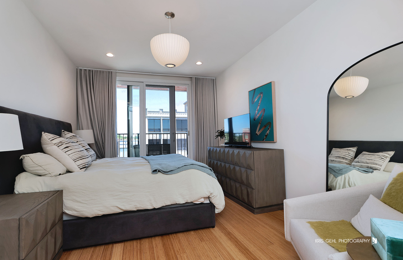 1555 N Talman Avenue Unit: 3D