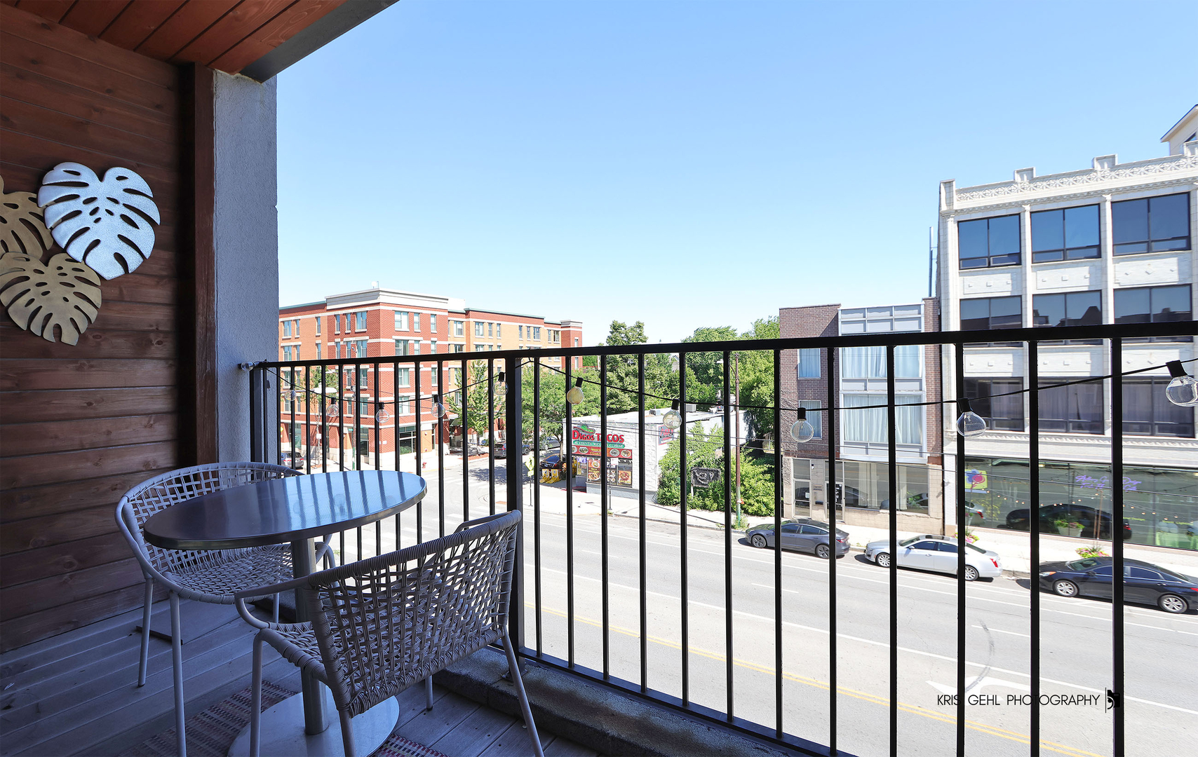 1555 N Talman Avenue Unit: 3D