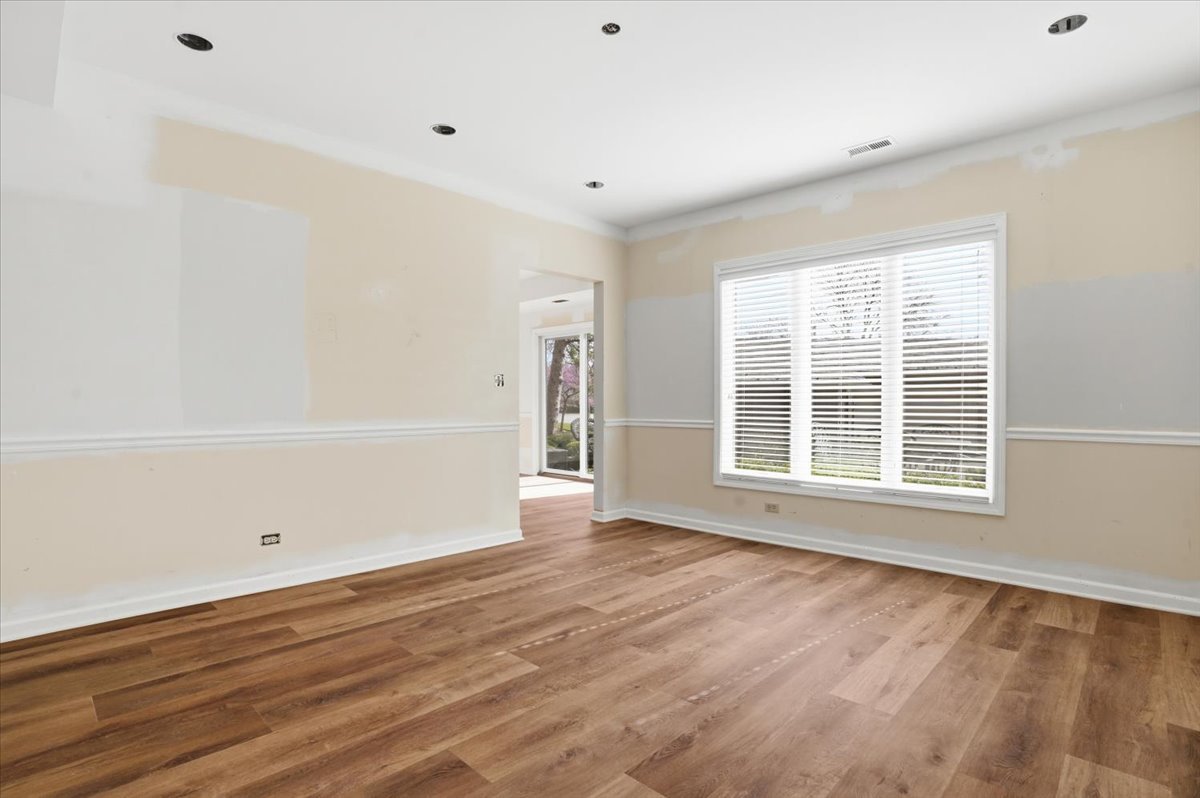 1204 Chatham Court Unit: 1204