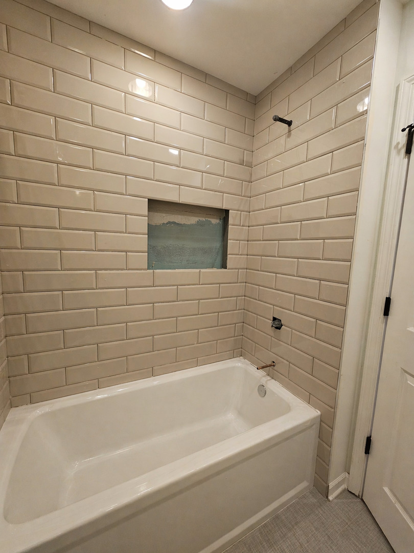 1204 Chatham Court Unit: 1204