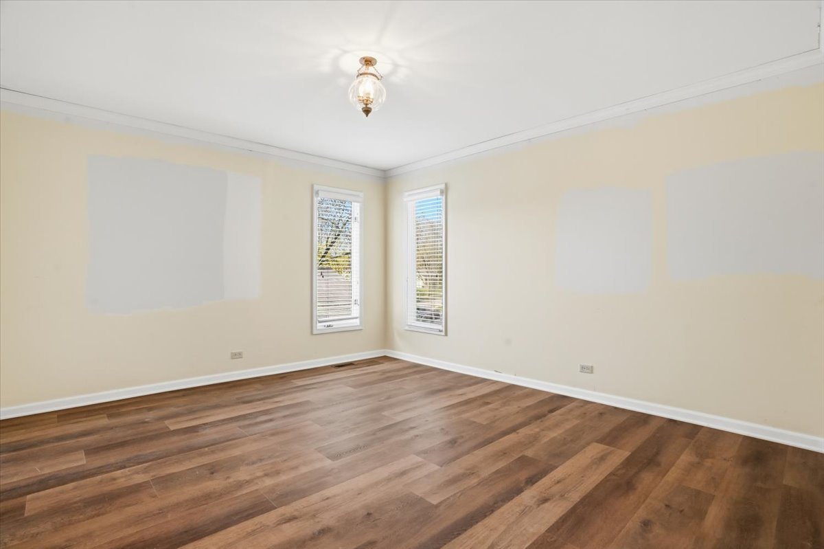 1204 Chatham Court Unit: 1204