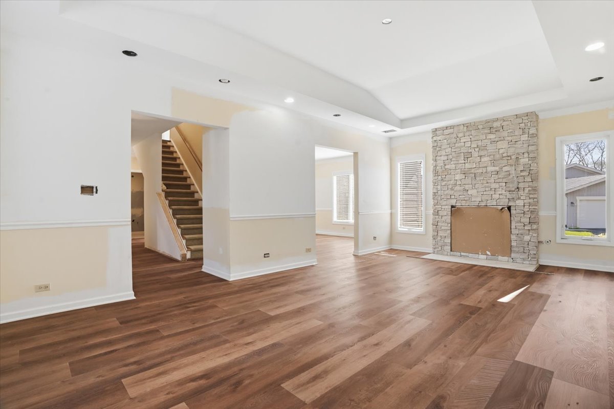 1204 Chatham Court Unit: 1204
