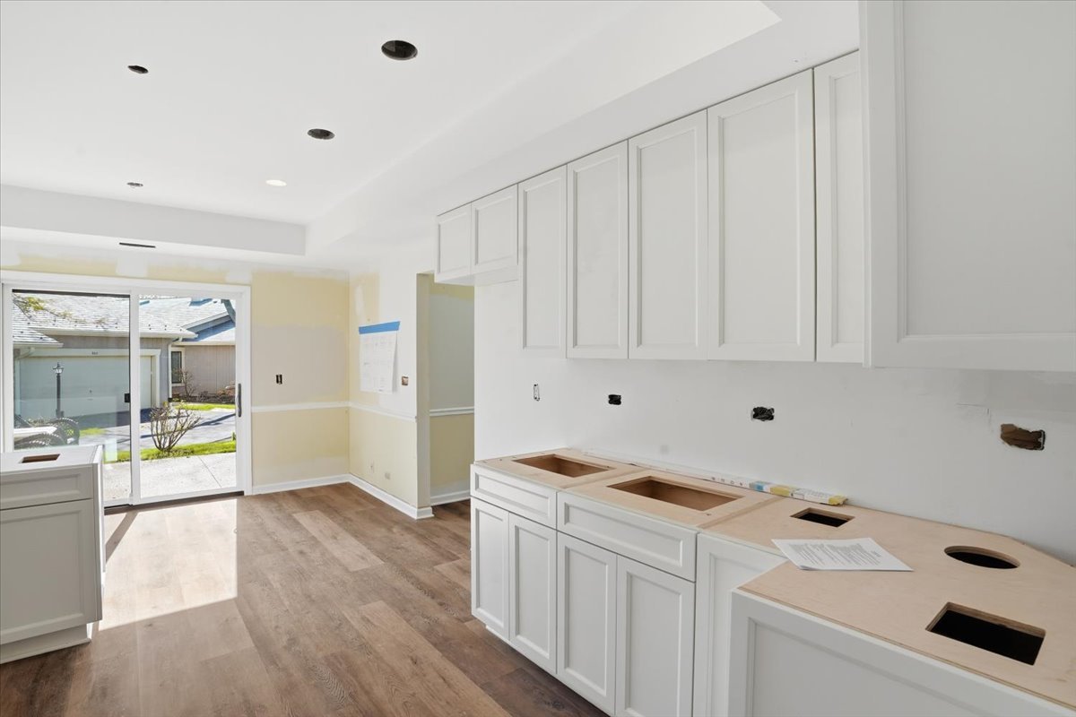 1204 Chatham Court Unit: 1204