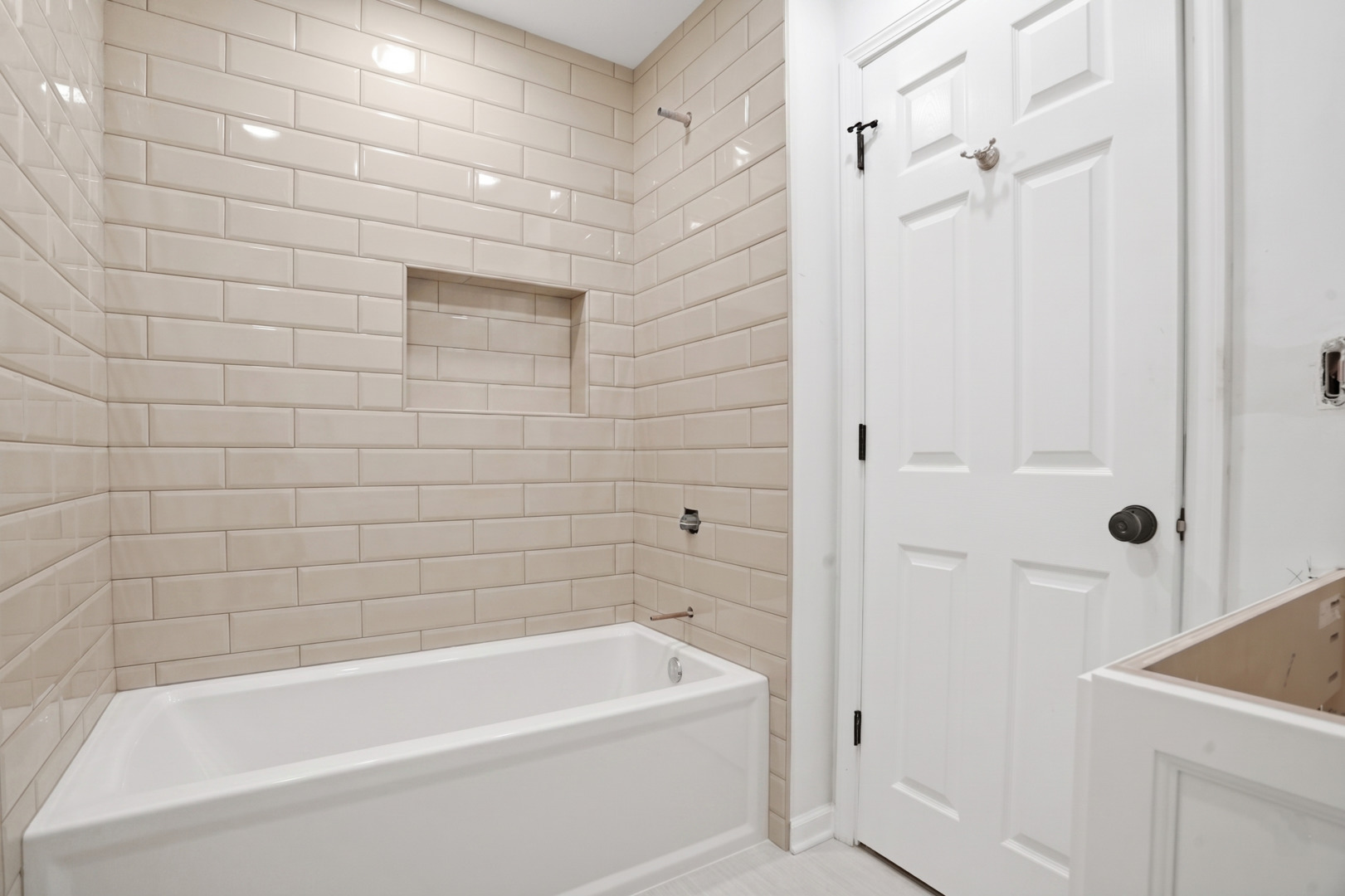 1204 Chatham Court Unit: 1204