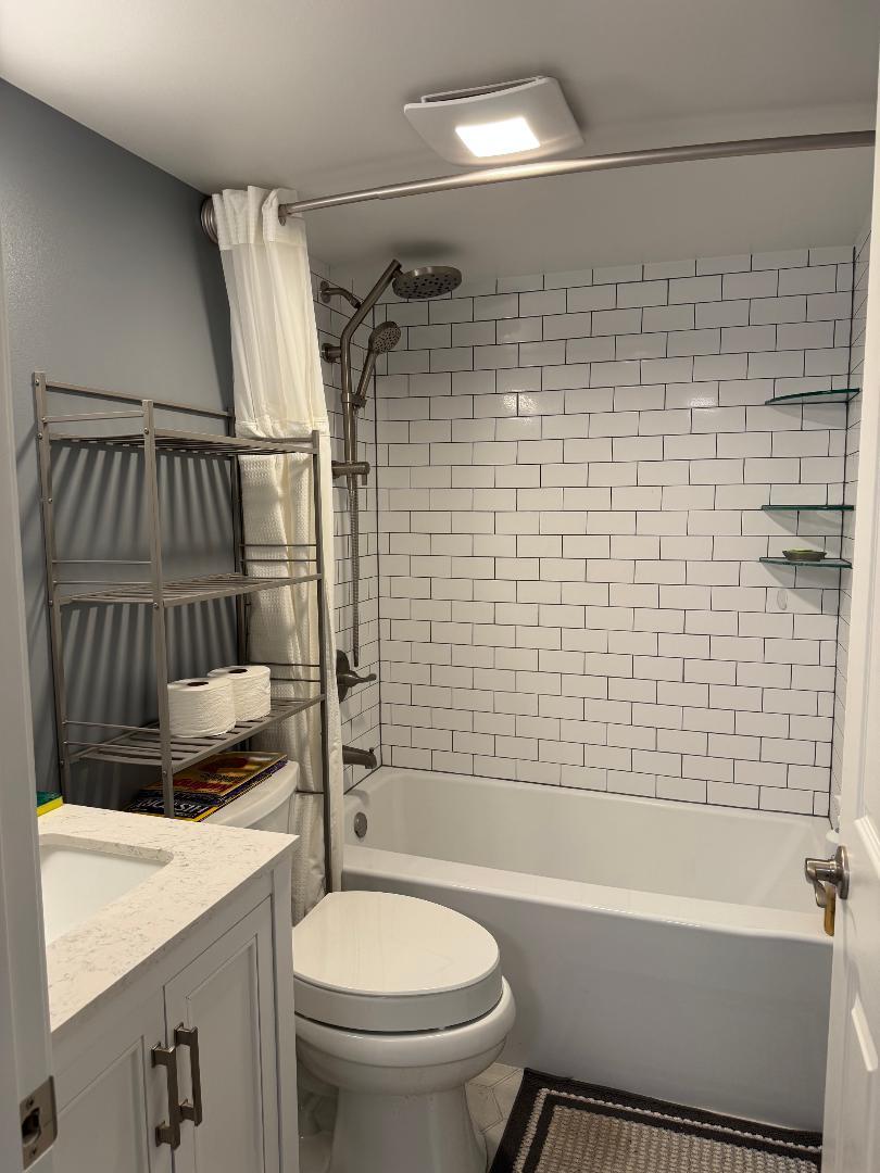 55 Vail Colony Unit: 2