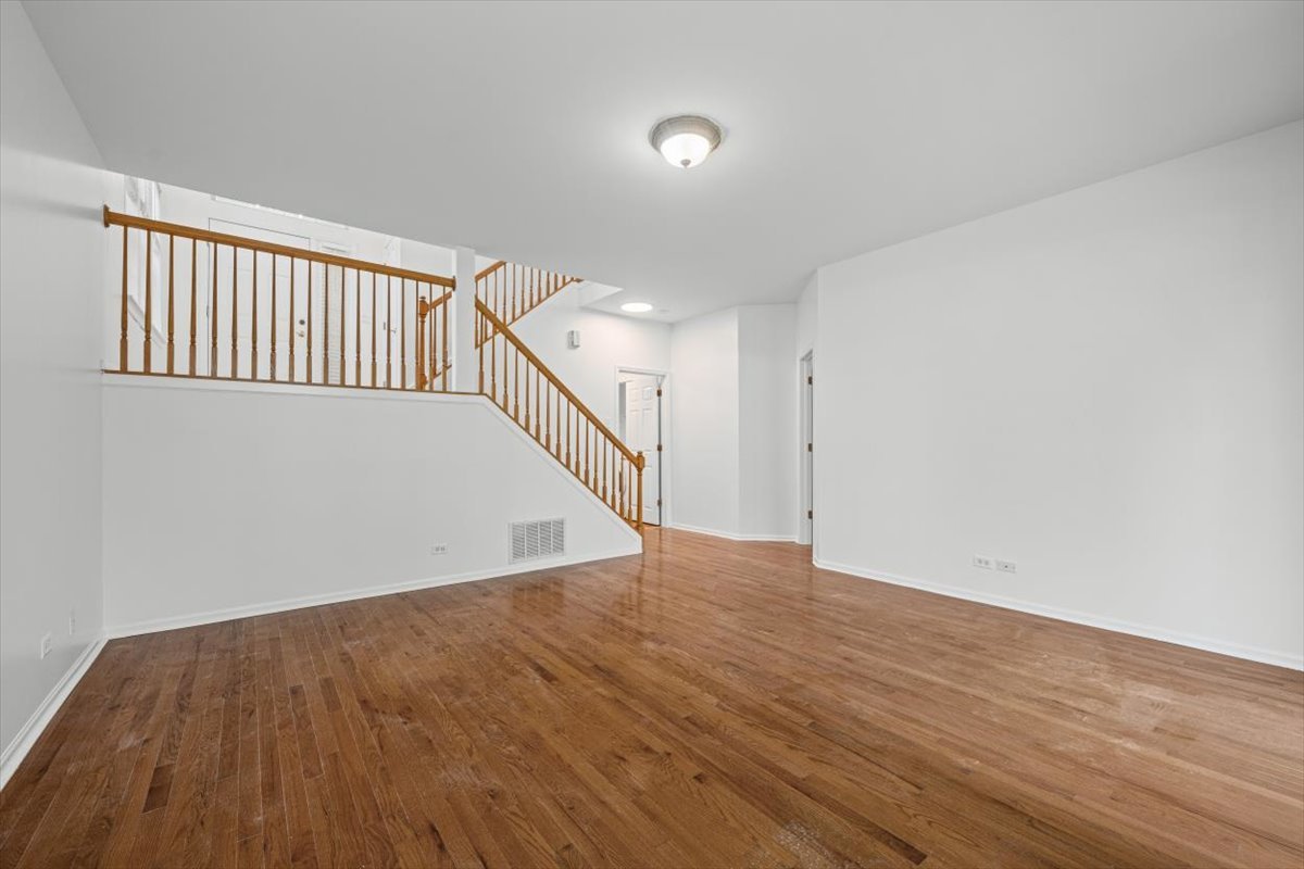 2421 Madiera Court