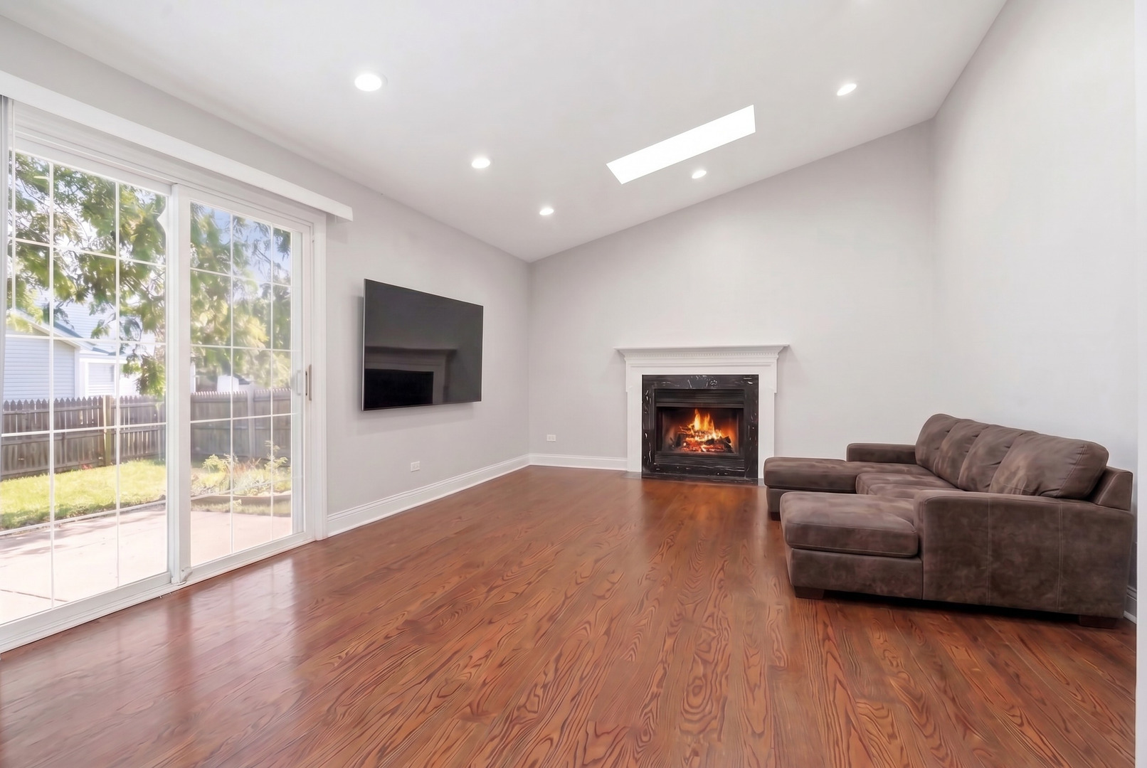 1284 Regent Drive