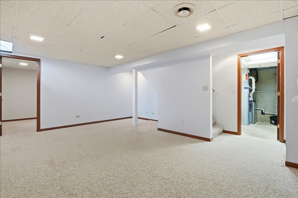 1284 Regent Drive