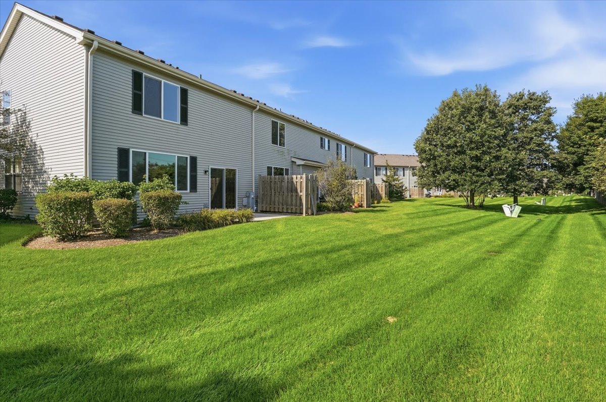 570 W Kristina Lane
