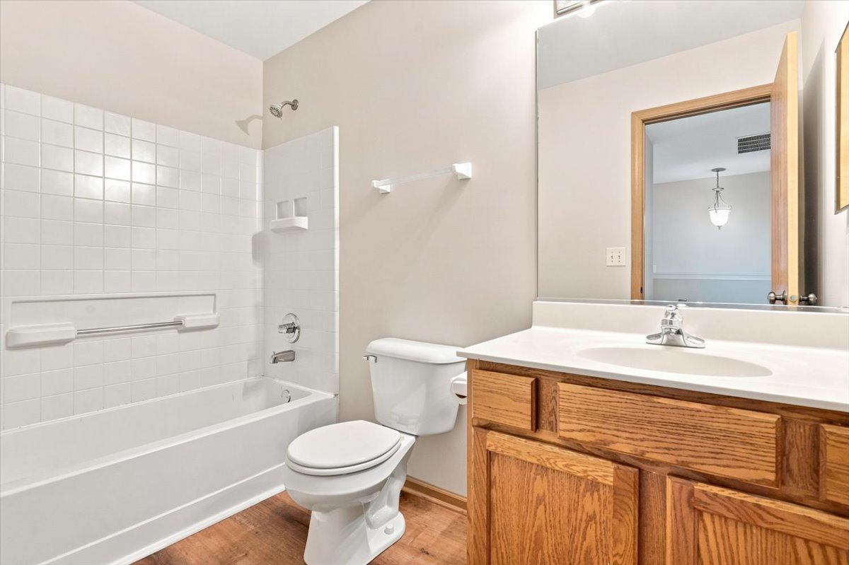 570 W Kristina Lane