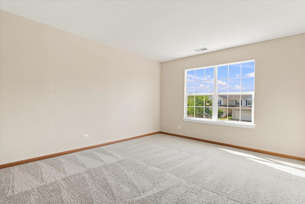 570 W Kristina Lane
