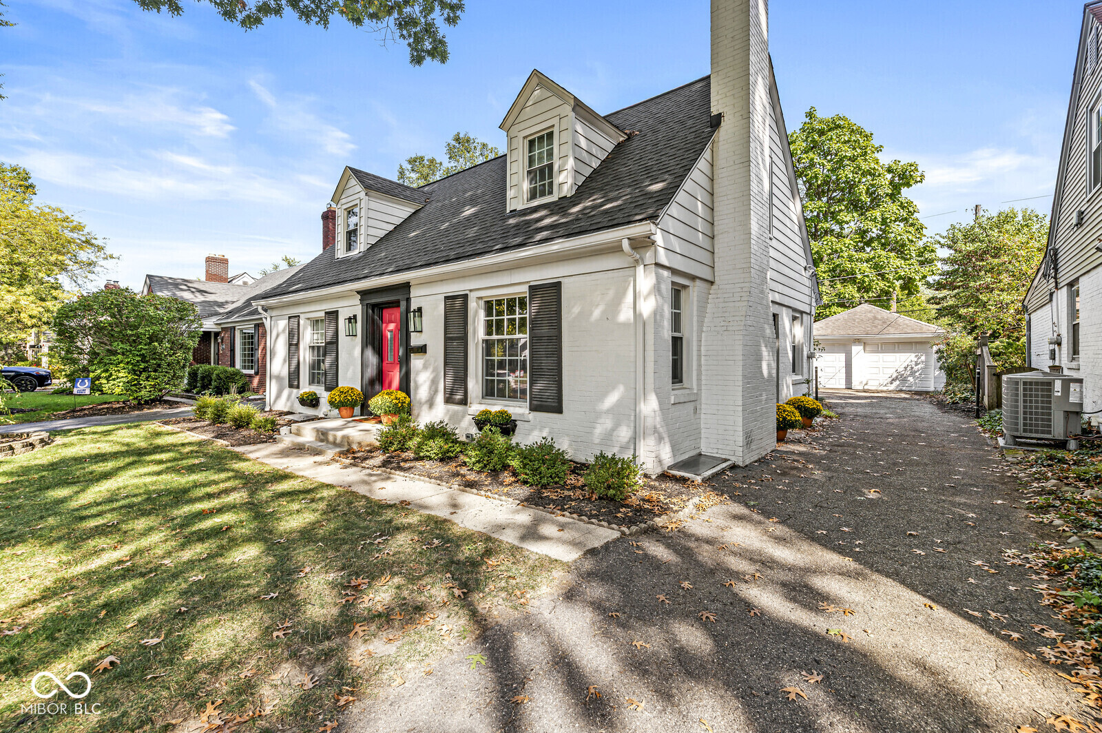 5301 Boulevard Place