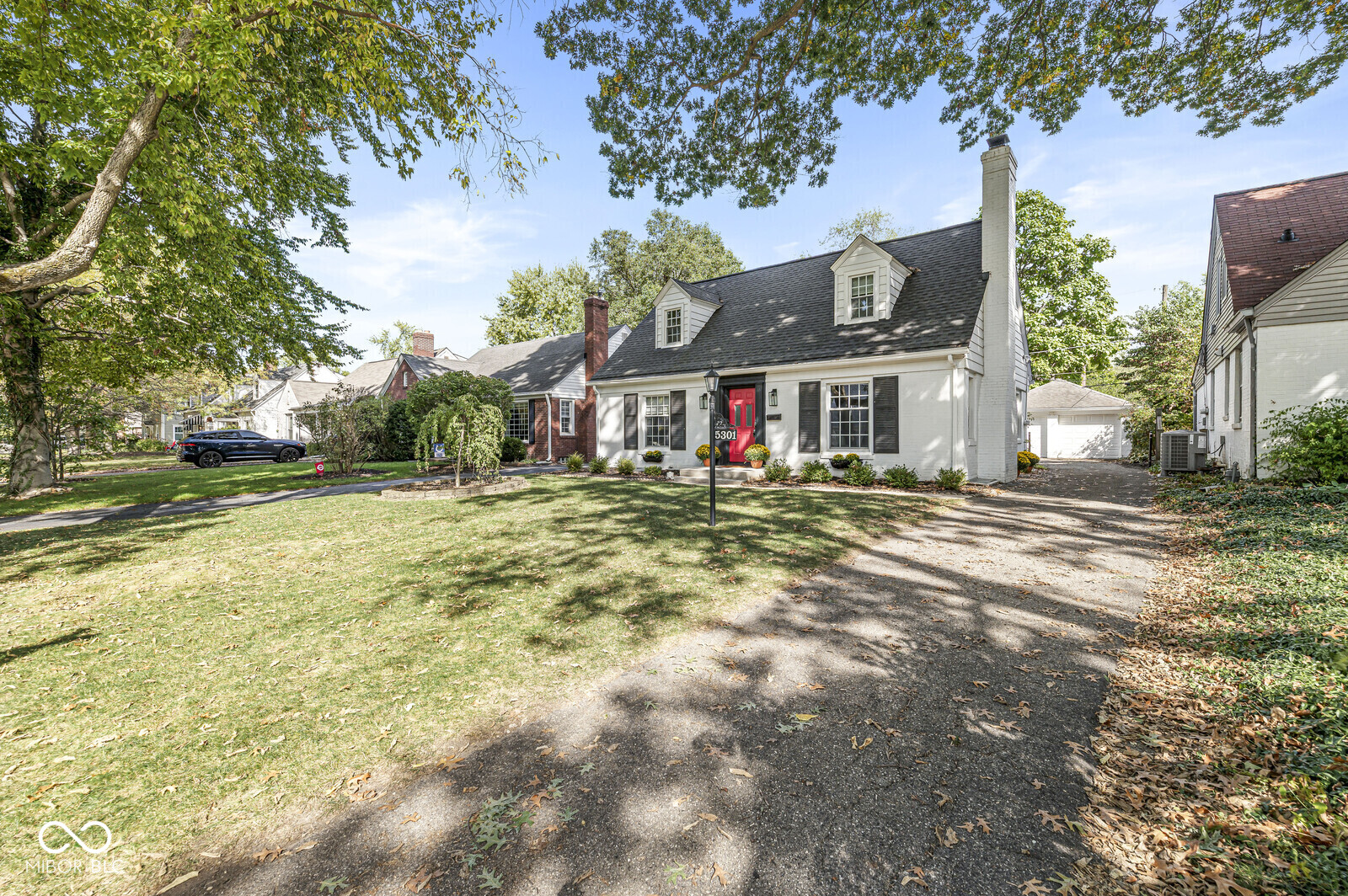 5301 Boulevard Place