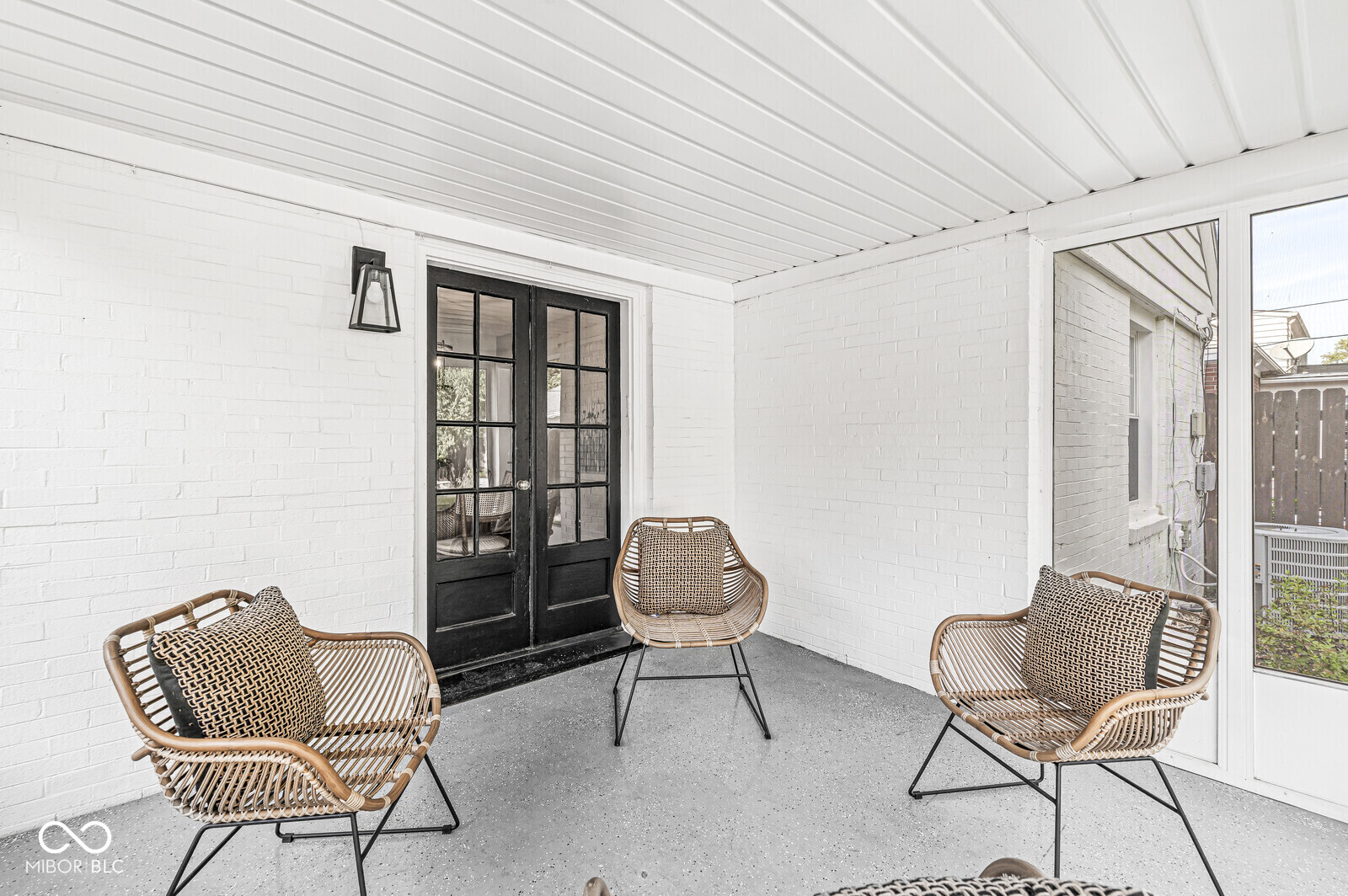 5301 Boulevard Place