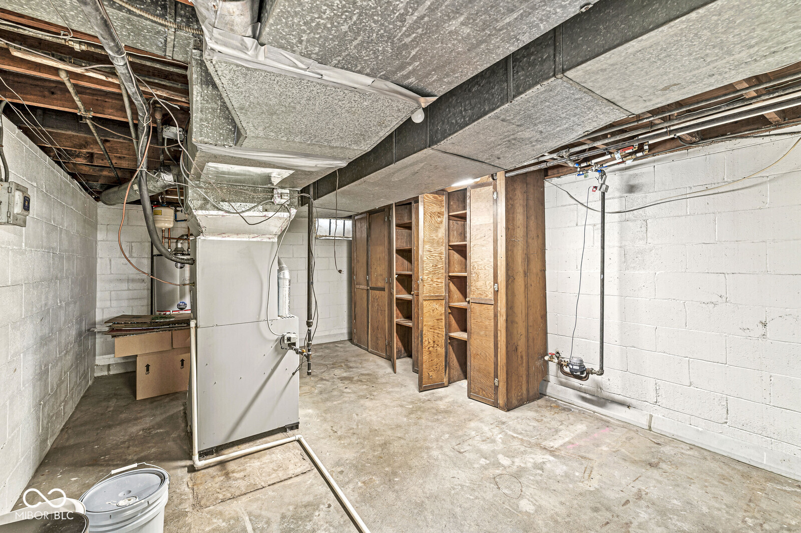 5301 Boulevard Place