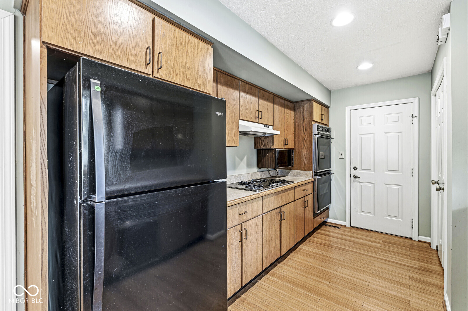 3307 Bay Road North Drive