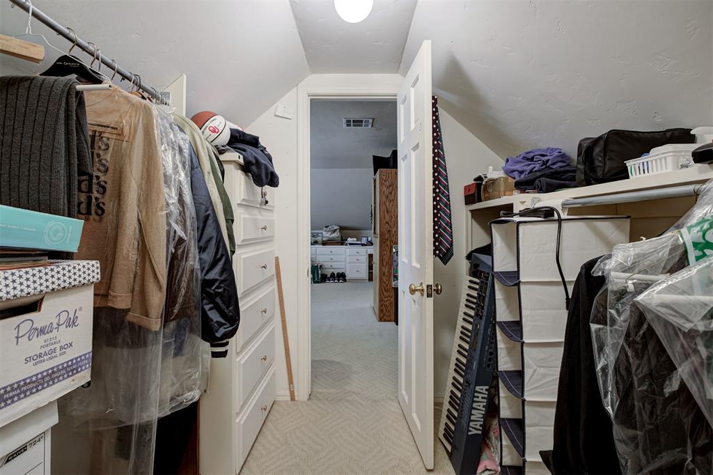 1433 Glenbrook Drive