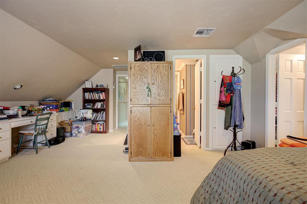 1433 Glenbrook Drive