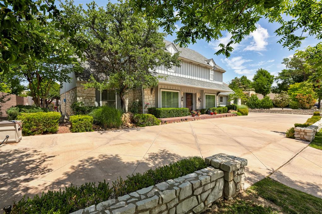 1433 Glenbrook Drive