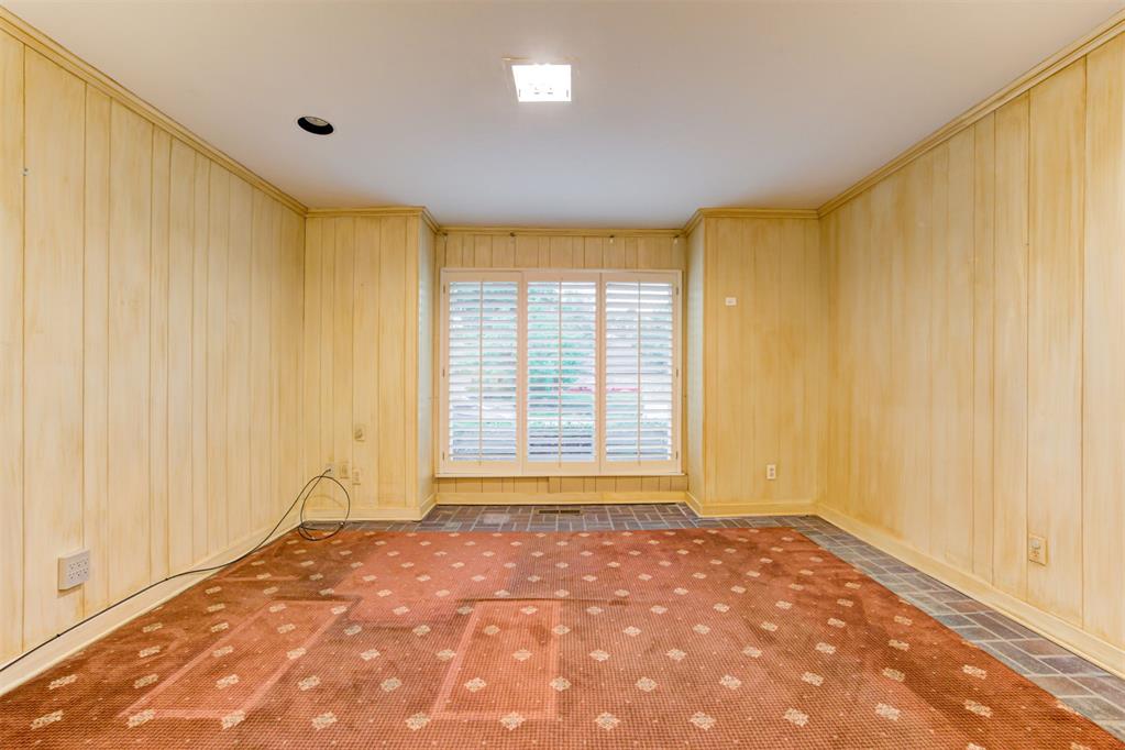 1433 Glenbrook Drive