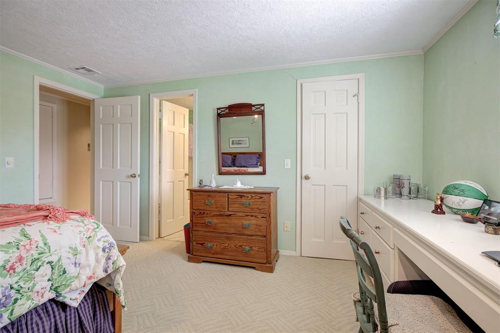 1433 Glenbrook Drive
