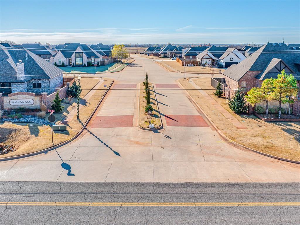 2341 W Sunset Drive