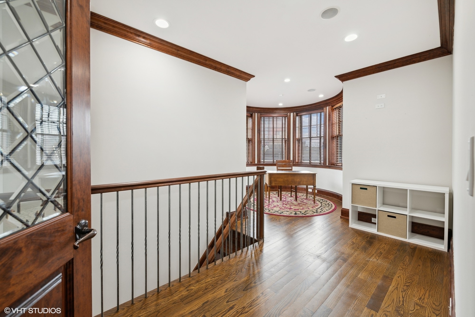 1515 N North Prk Ave