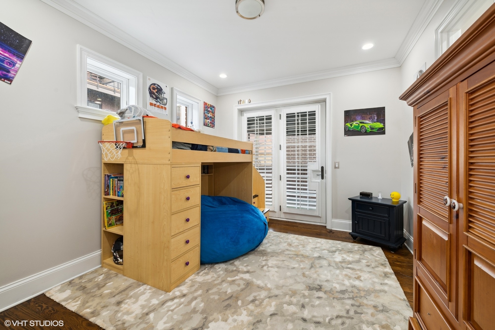 1515 N North Prk Ave