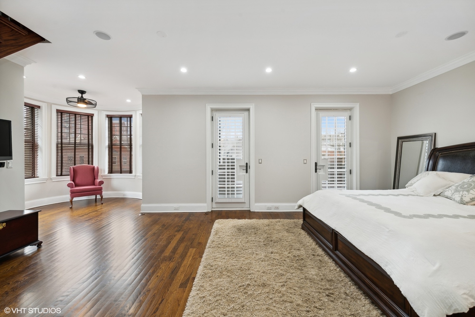 1515 N North Prk Ave
