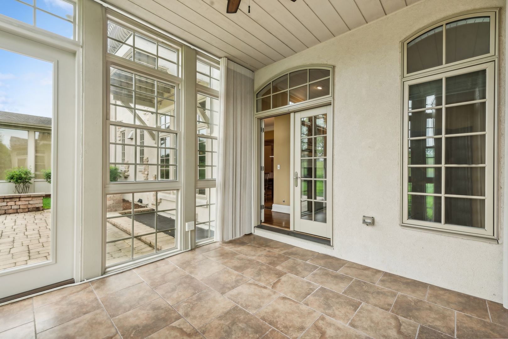 9 Willowcrest Drive Unit: 9