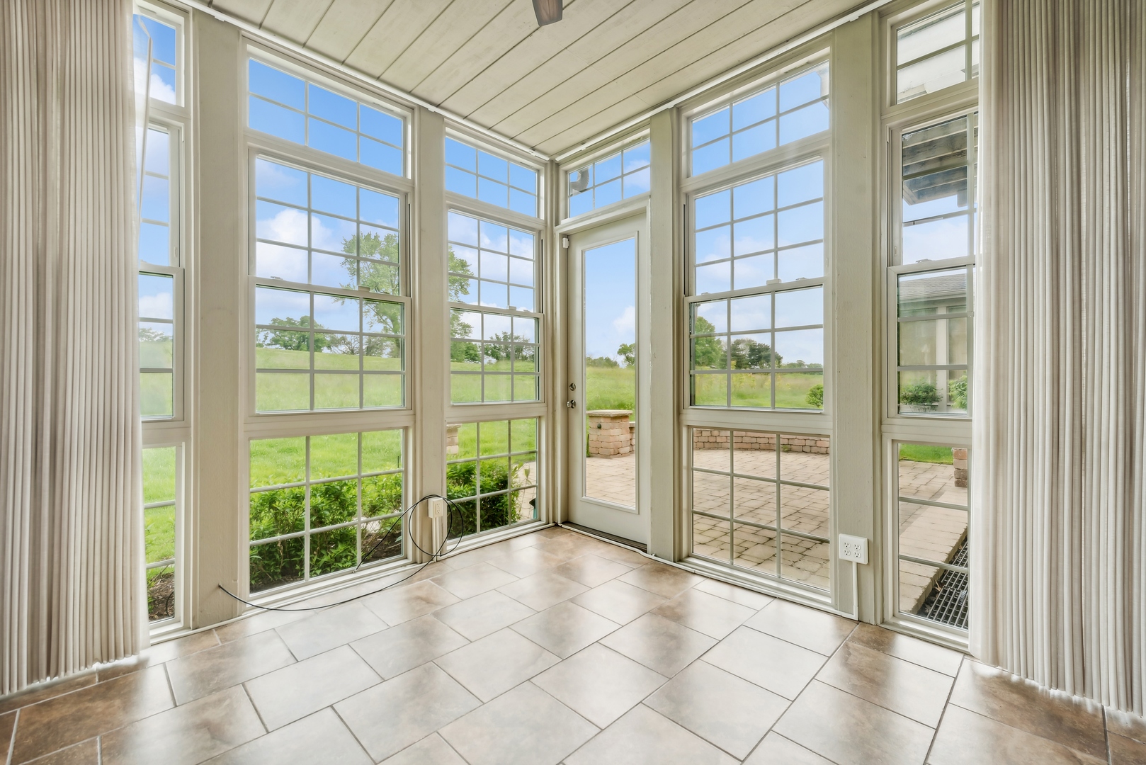 9 Willowcrest Drive Unit: 9