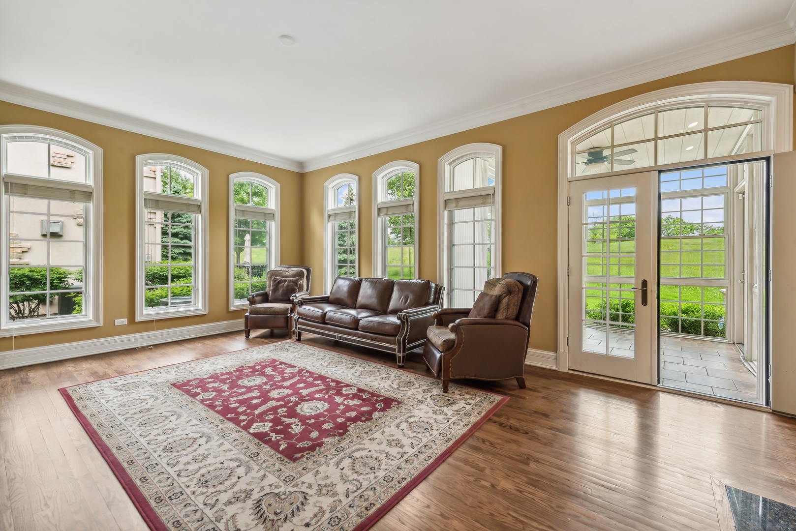 9 Willowcrest Drive Unit: 9