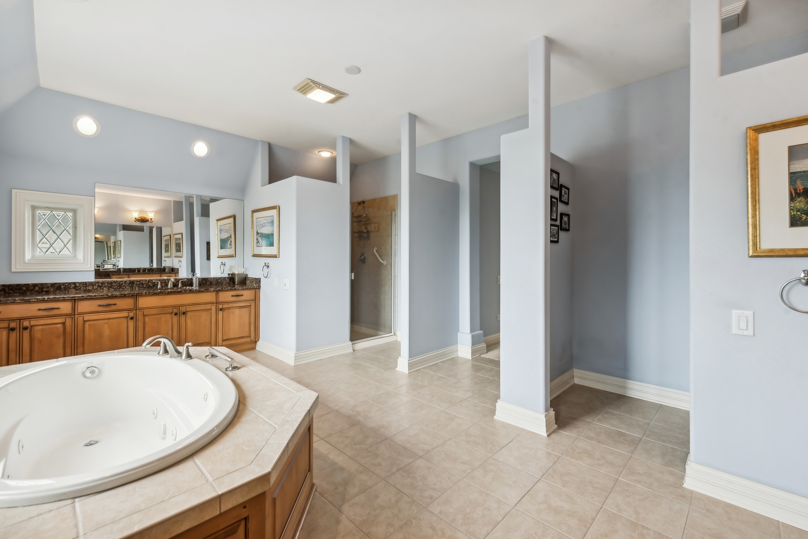 9 Willowcrest Drive Unit: 9