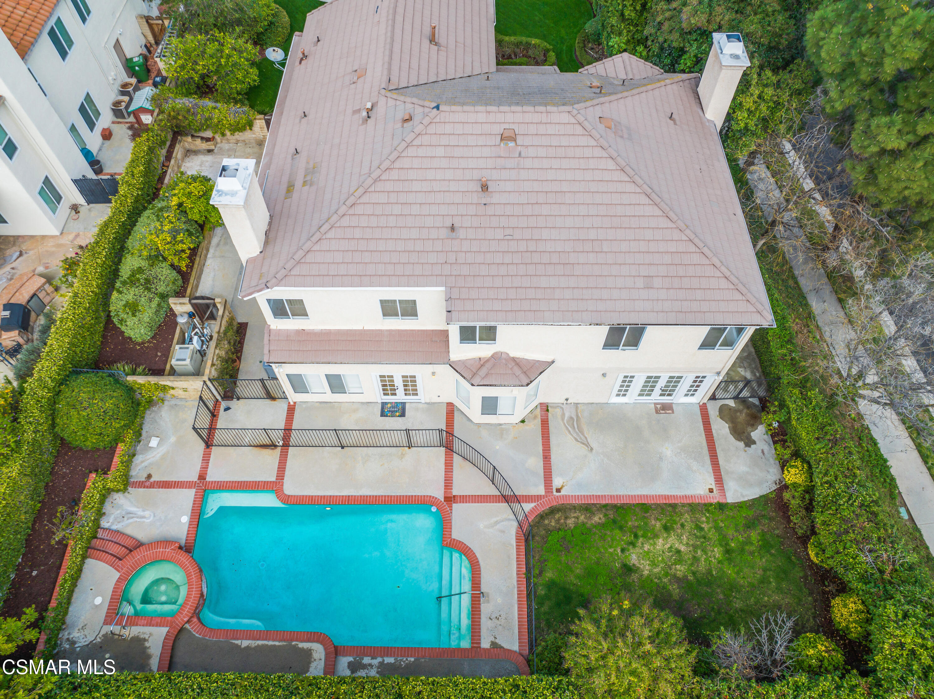 23650 Ingomar Street