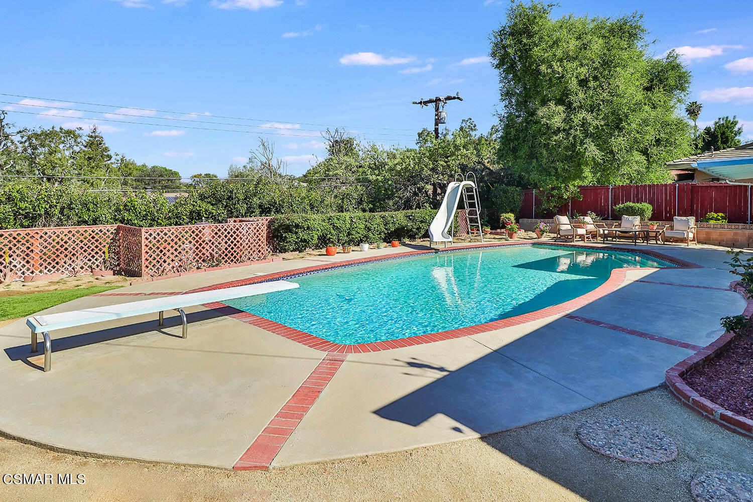 1137 Valley High Avenue