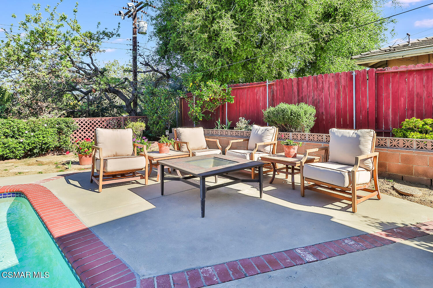 1137 Valley High Avenue