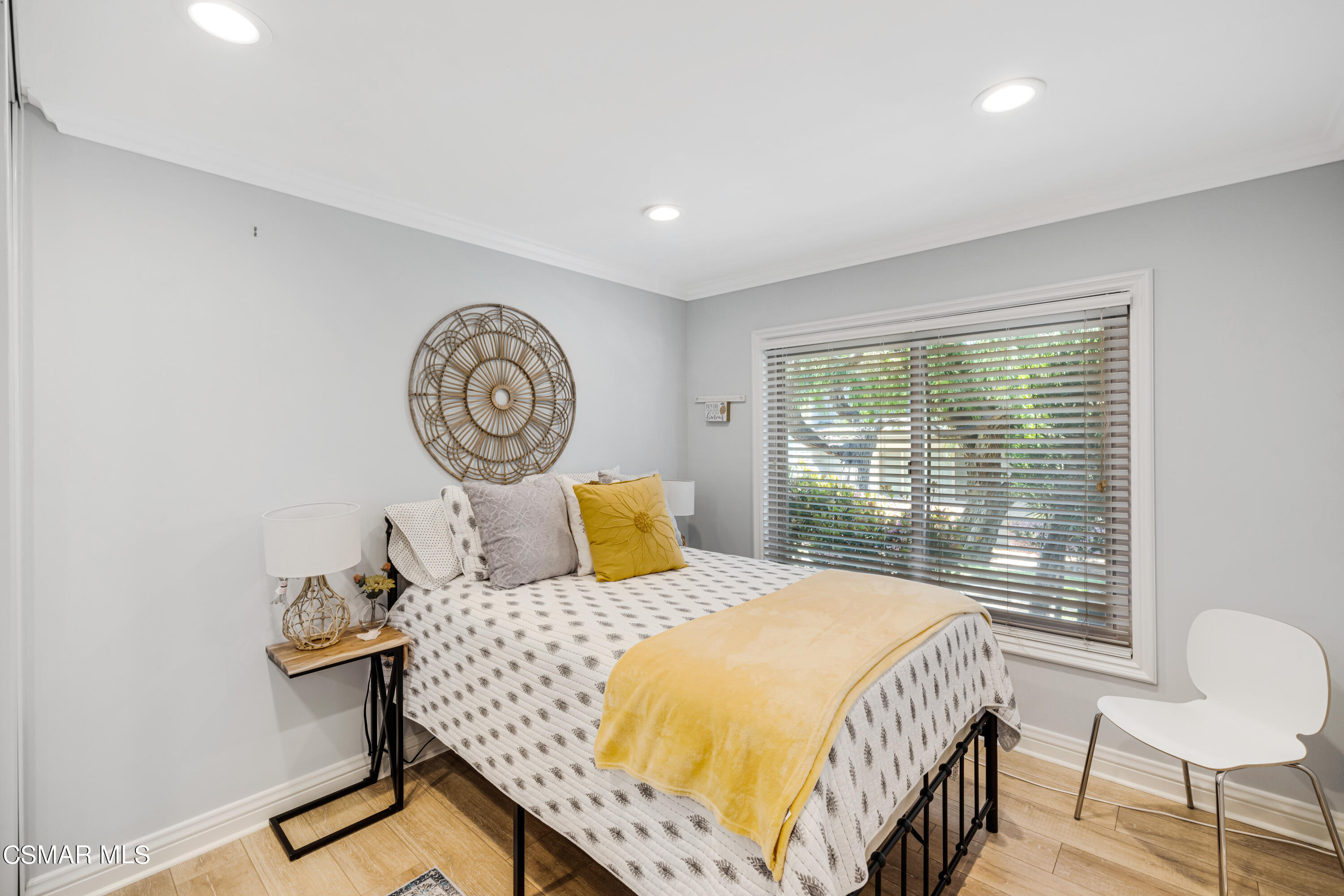 1778 E Avenida De Las Flores, 85