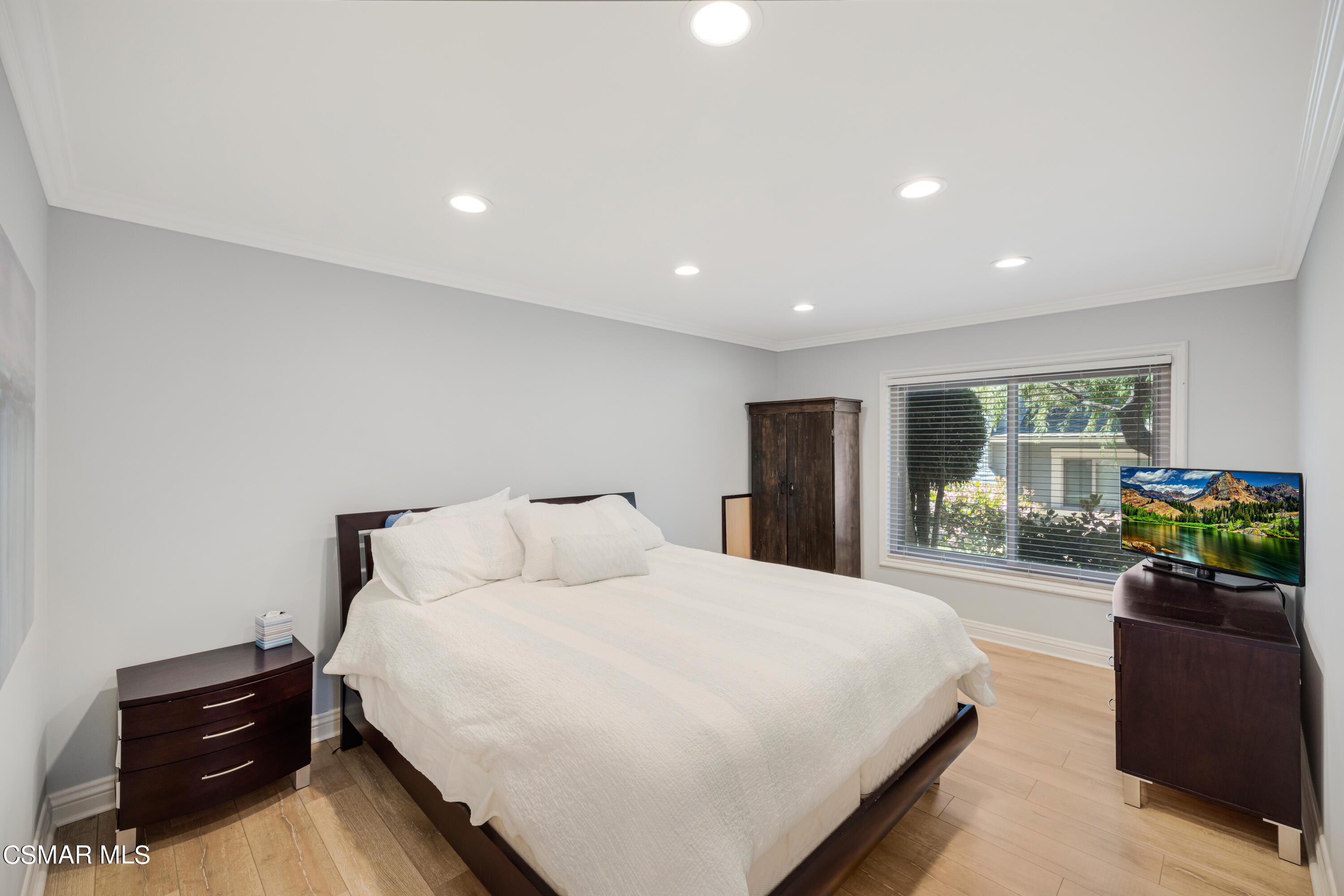 1778 E Avenida De Las Flores, 85