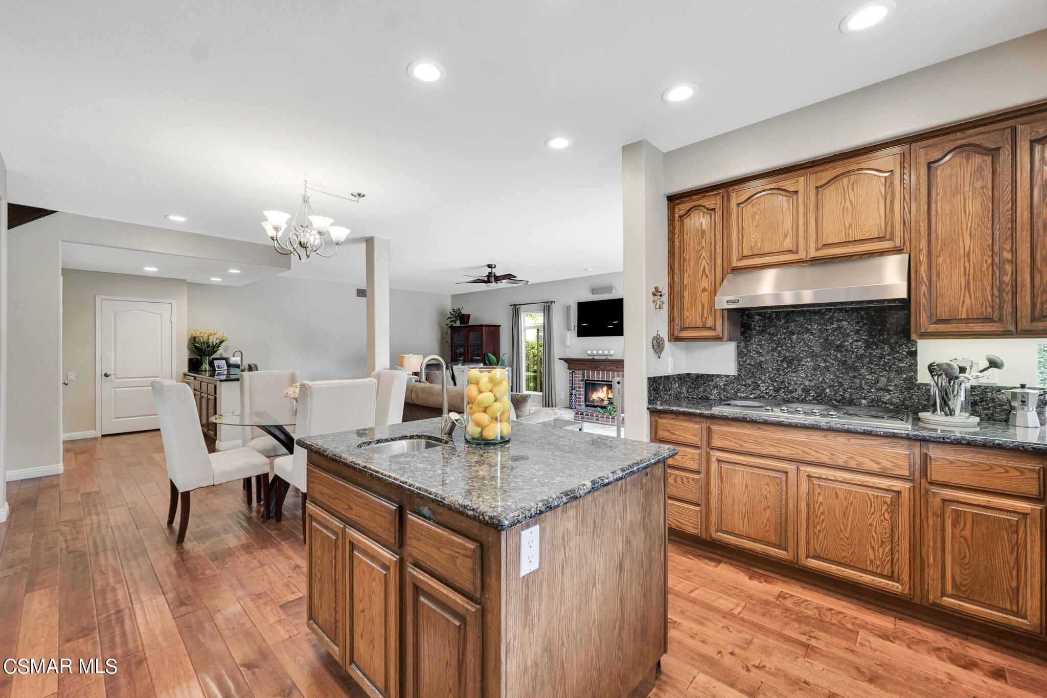 4112 Laurelview Drive