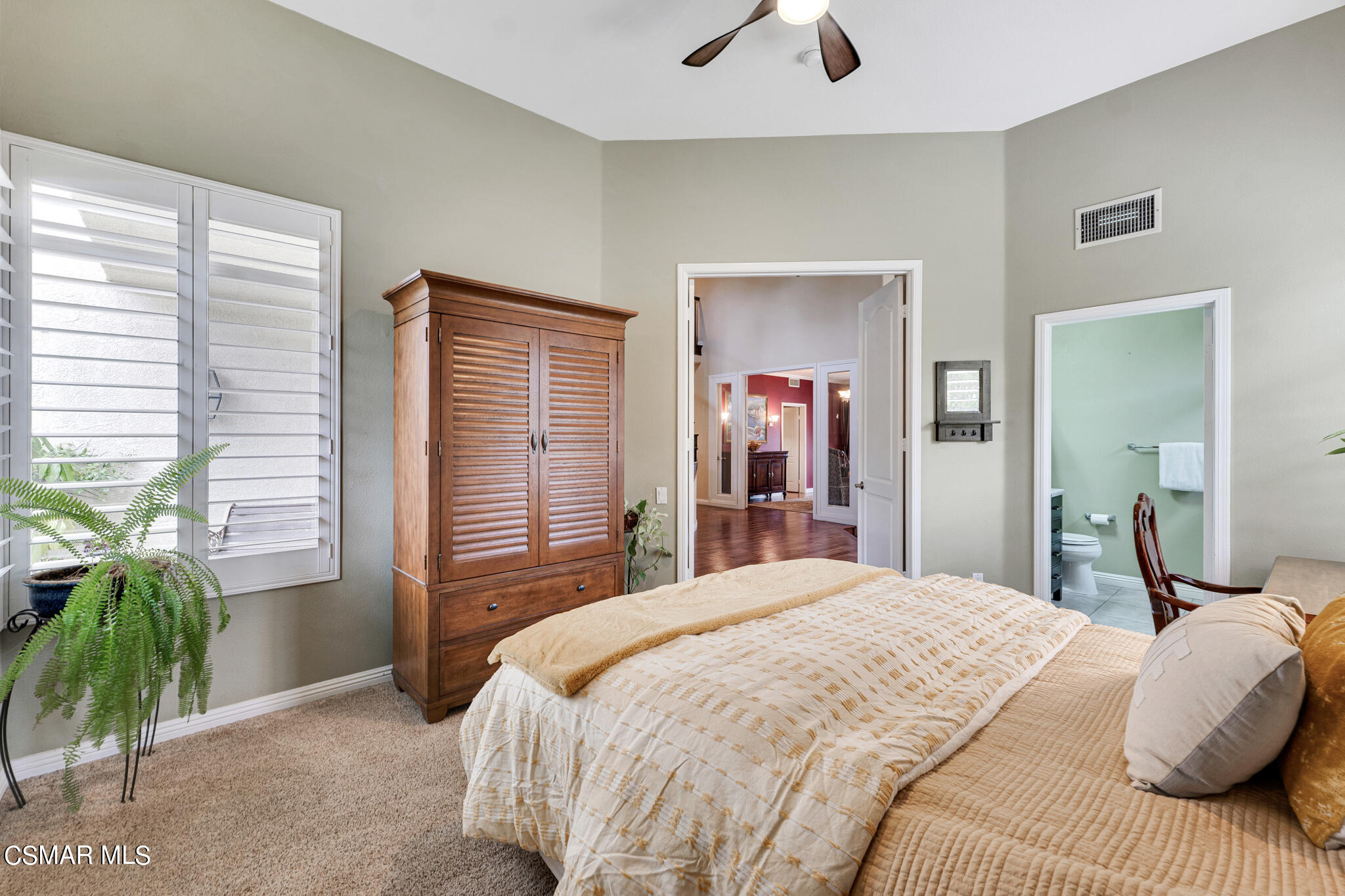 4112 Laurelview Drive