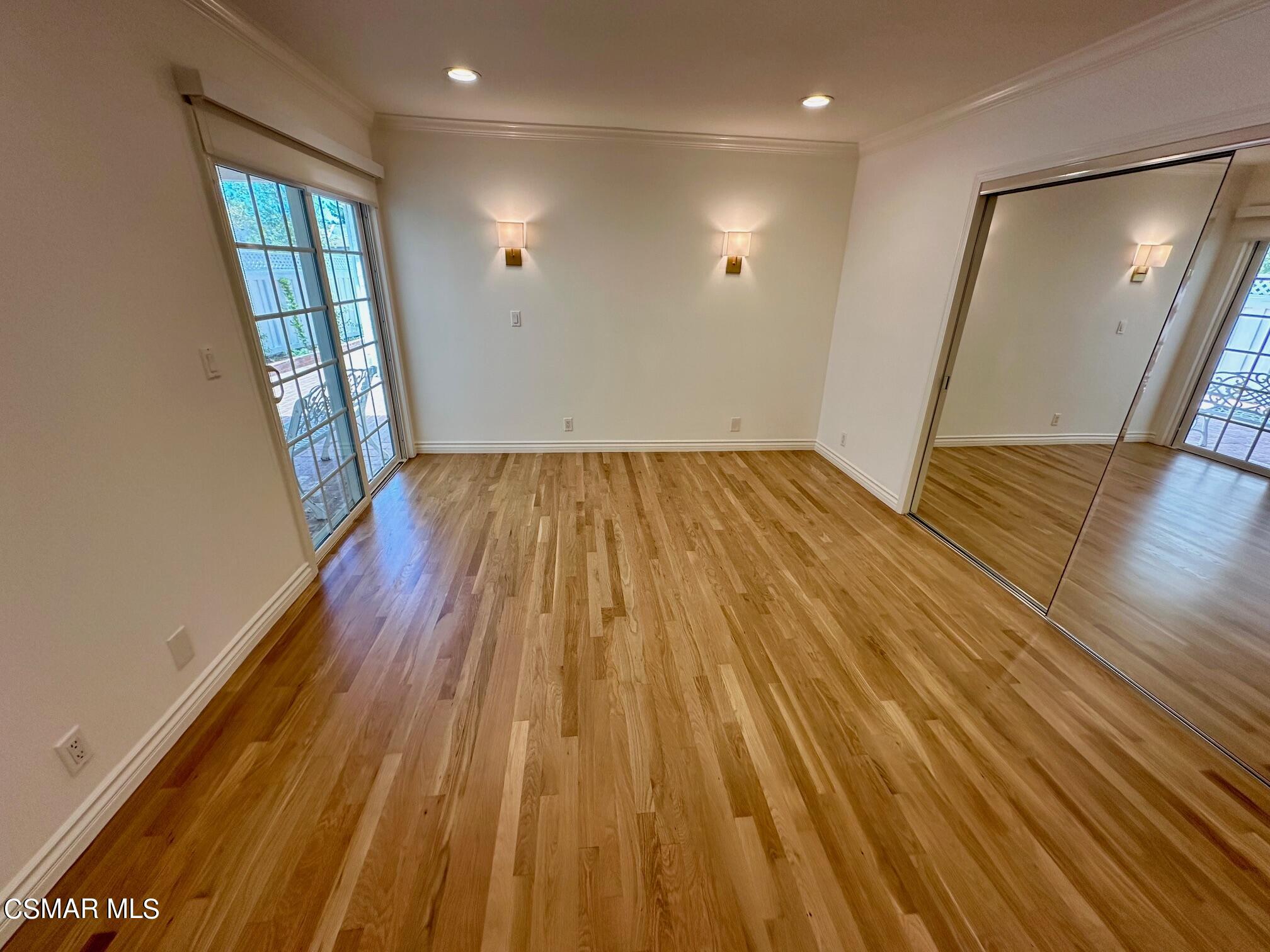 2578 Northlake Circle