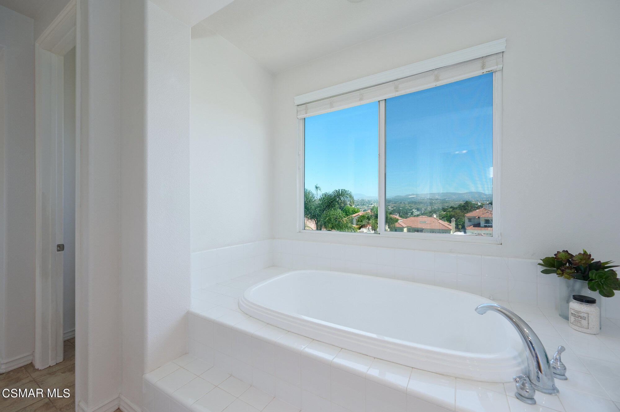 13637 Silver Oak Lane