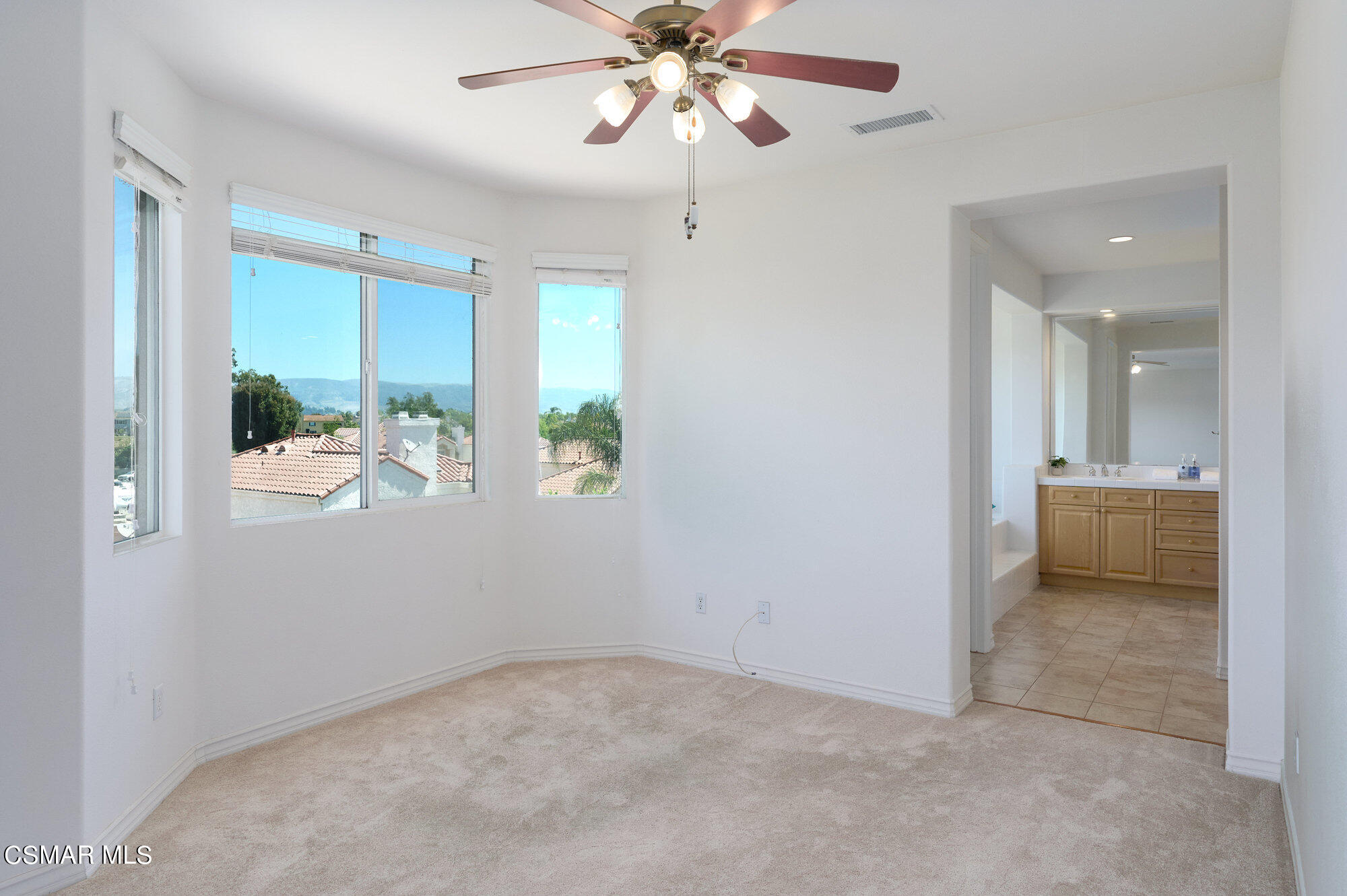 13637 Silver Oak Lane