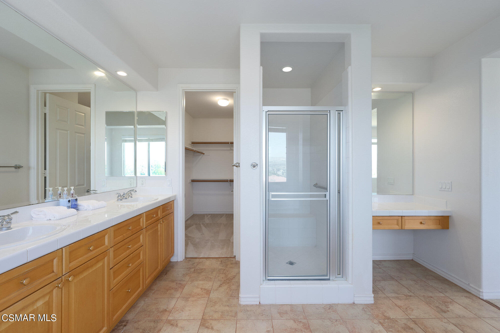 13637 Silver Oak Lane